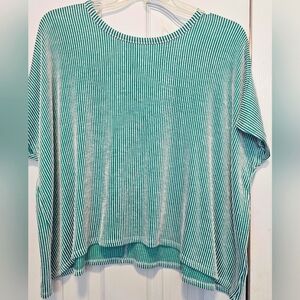 Zenana Striped Green and White Top L/Xl
